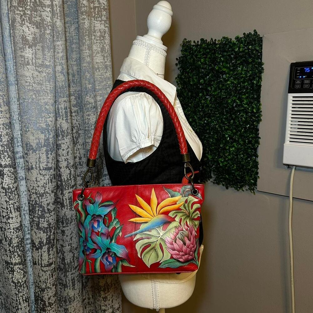 Anushka hand-painted shoulder bag